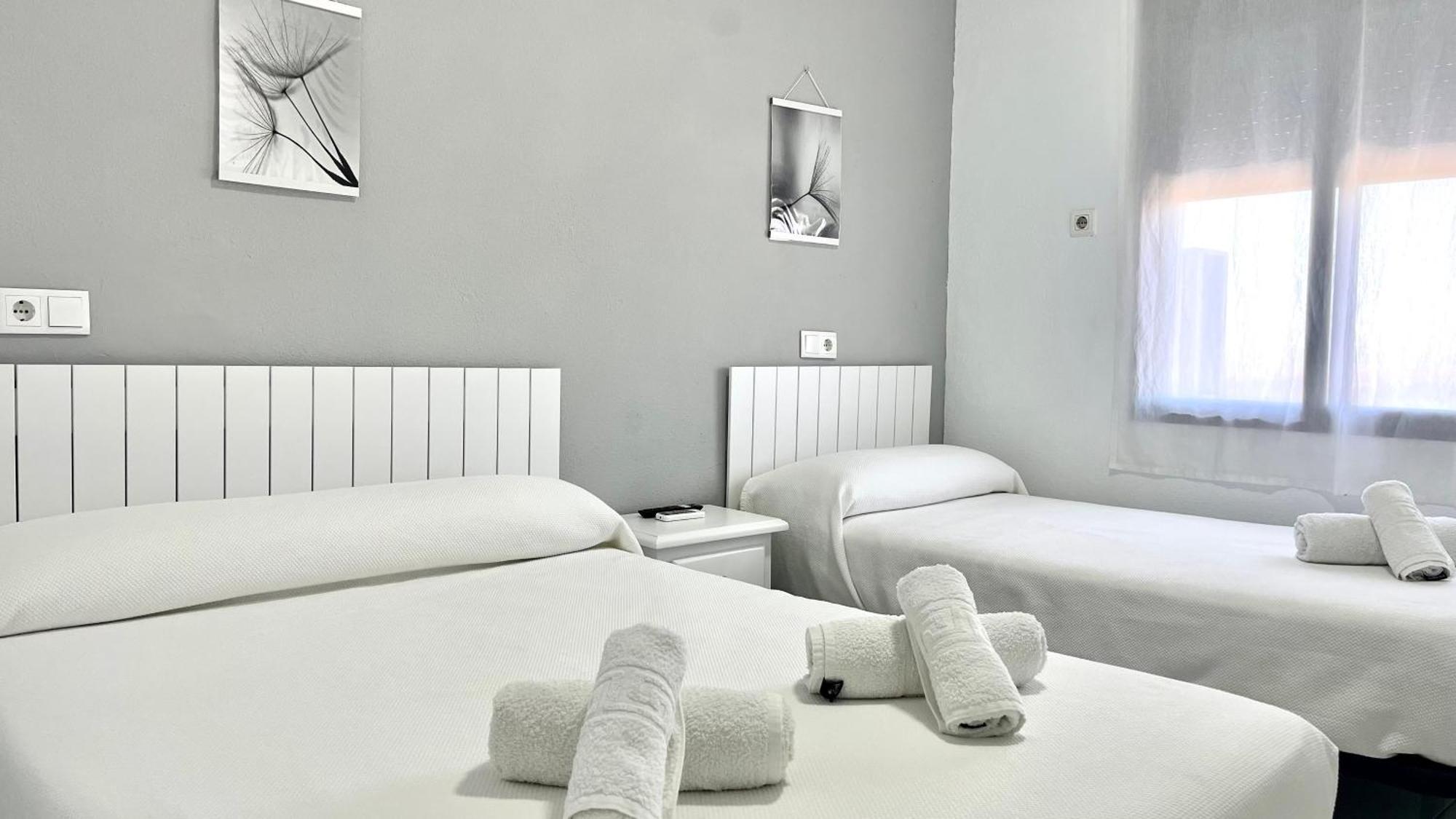 Hostal Carlos III كينتانا المظهر الخارجي الصورة